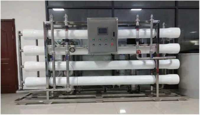 SKW-8T工業(yè)反滲透凈水機